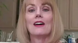 أليس عهد