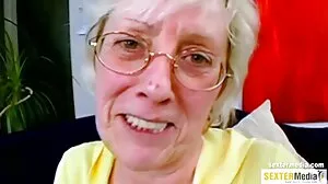 الجنس عن قرب مع مارسيلينا فيوري وميشيل سكس جامد بنت كلاين من Dirty Flix