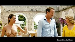 راعية البقر تمارس سكس جامد جامد الجنس مع Liv Wild الساخنة من Cherry Pimps