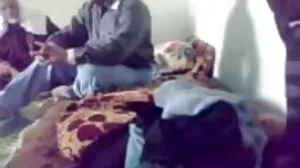 التبشيرية الفاسقة مع السيدة الجميلة لين من فيلم سكس جامد اوي الكبار رئيس الوزراء